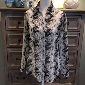 Cabi snake skin xs blouse